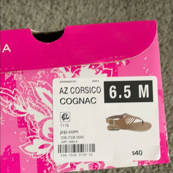 NIB Arizona Jean Co. Corsica Cognac Brown Sandals - Picture 3 of 3